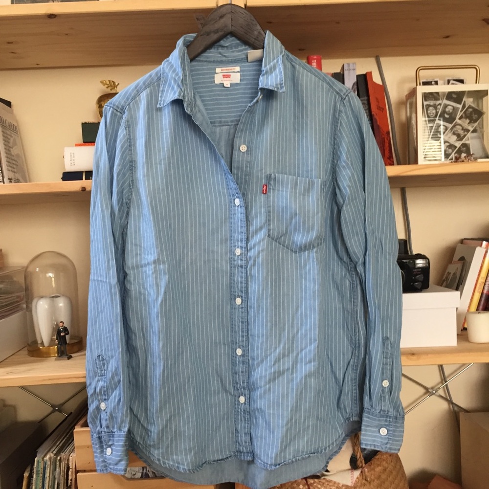 Levi’s boyfriend fit shirt